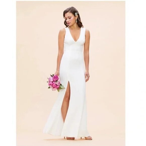 DRESS THE POPULATION Sandra Plunge Crepe Trumpet Gown in Off White Size Medium - Picture 1 of 15